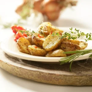 Halve aardappel met schil (Peka)