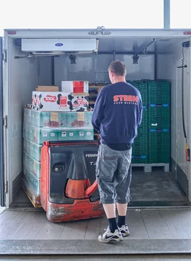 Vrachtwagen inladen